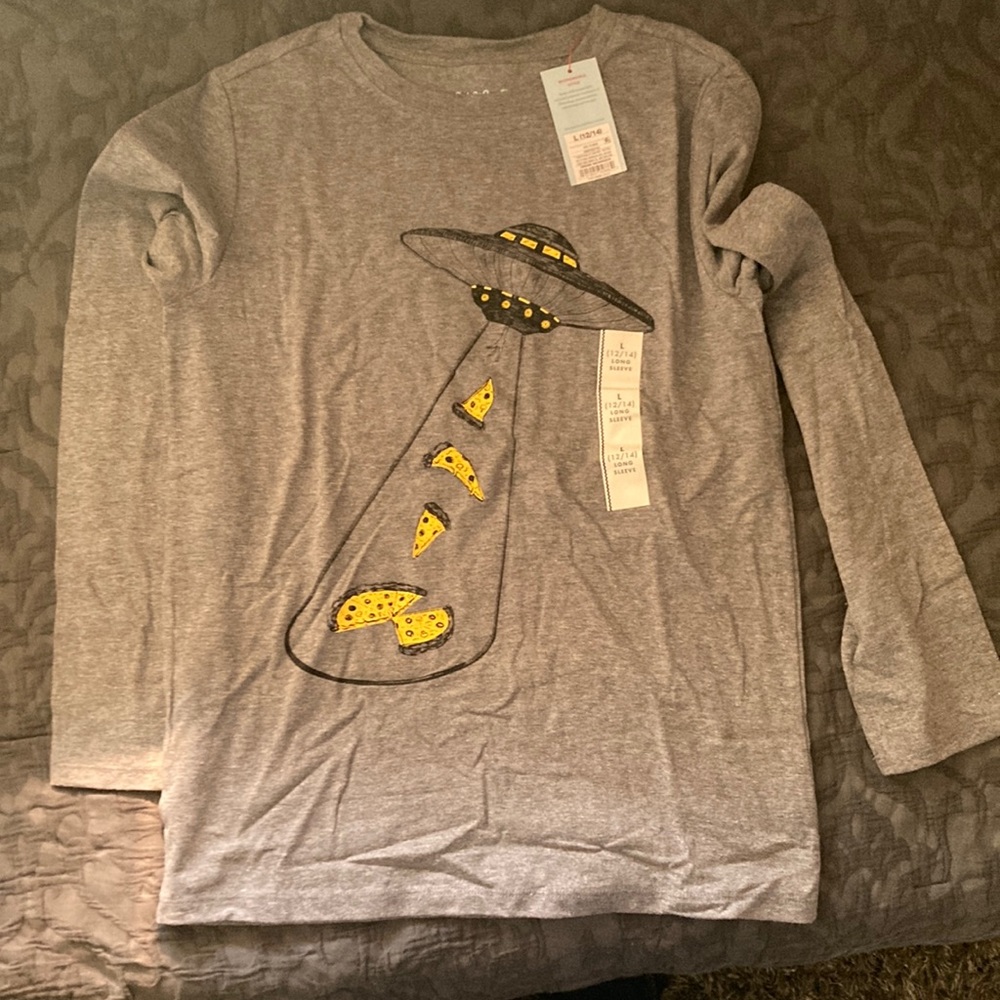 Long sleeve t-shirt grey with image size 12-14 brand new with tags